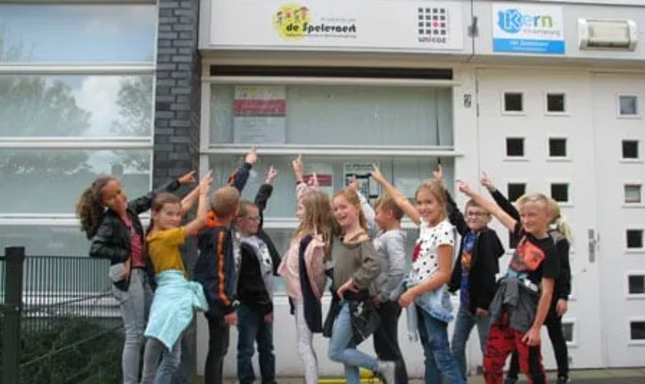 gebouw, opening