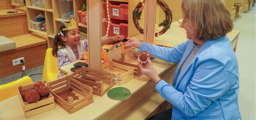 Footer-MMadelon-Christians